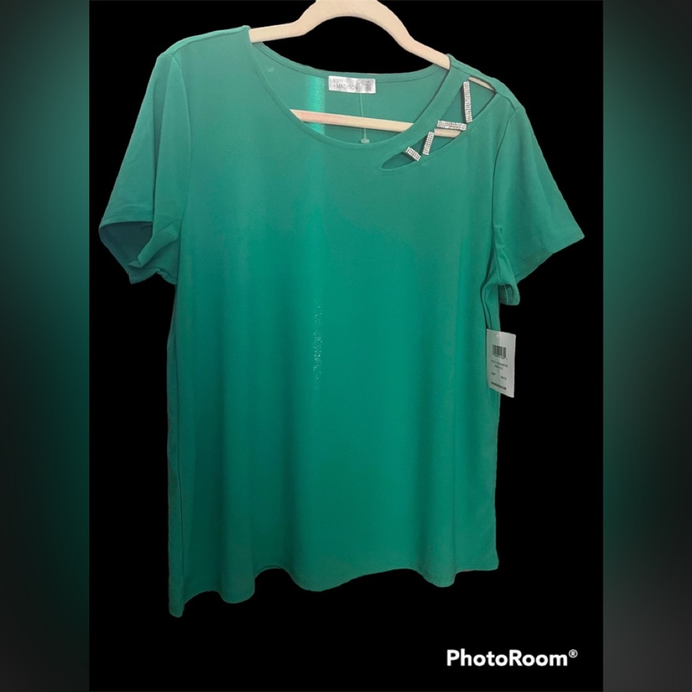 89th/Madison- Green blouse